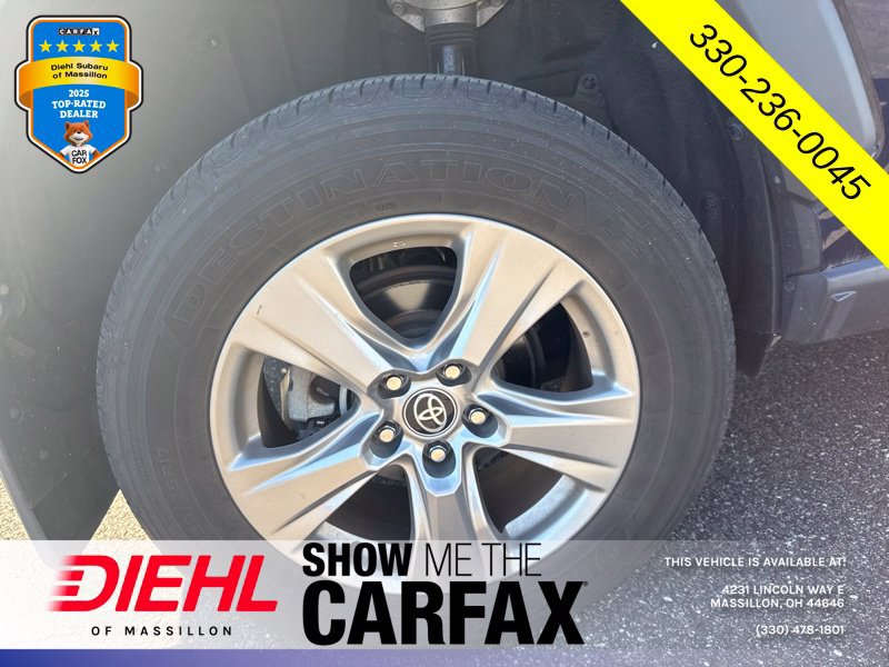 Used 2023 Toyota RAV4 XLE w/ Convenience Package AWD/4WD image 7