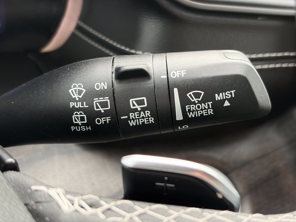 Certified 2023 Jeep Grand Cherokee L Limited AWD/4WD image 31