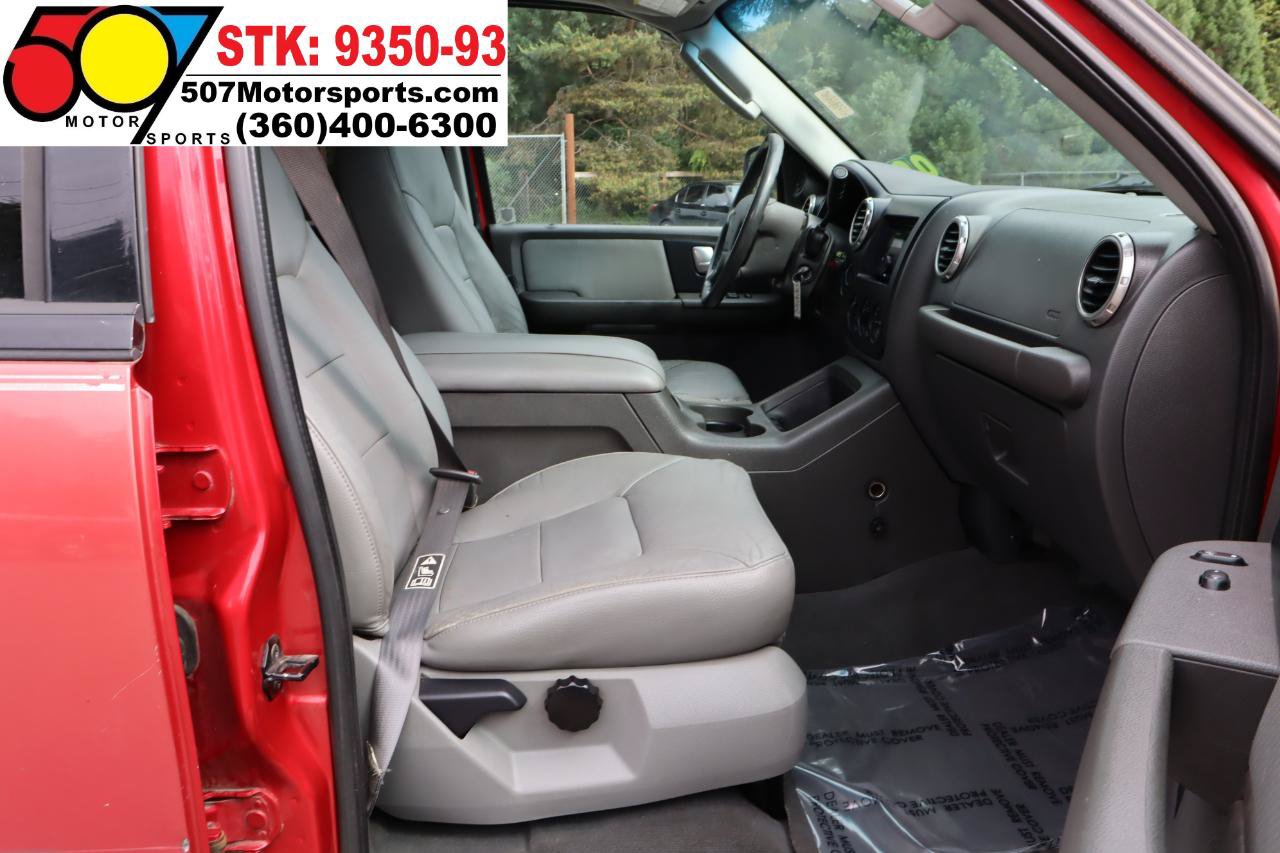 Used 2003 Ford Expedition XLT AWD/4WD image 21