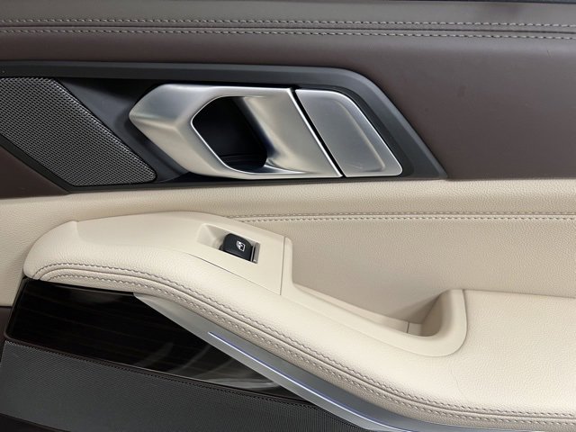 Used 2019 BMW X5 xDrive40i w/ M Sport Package image 50