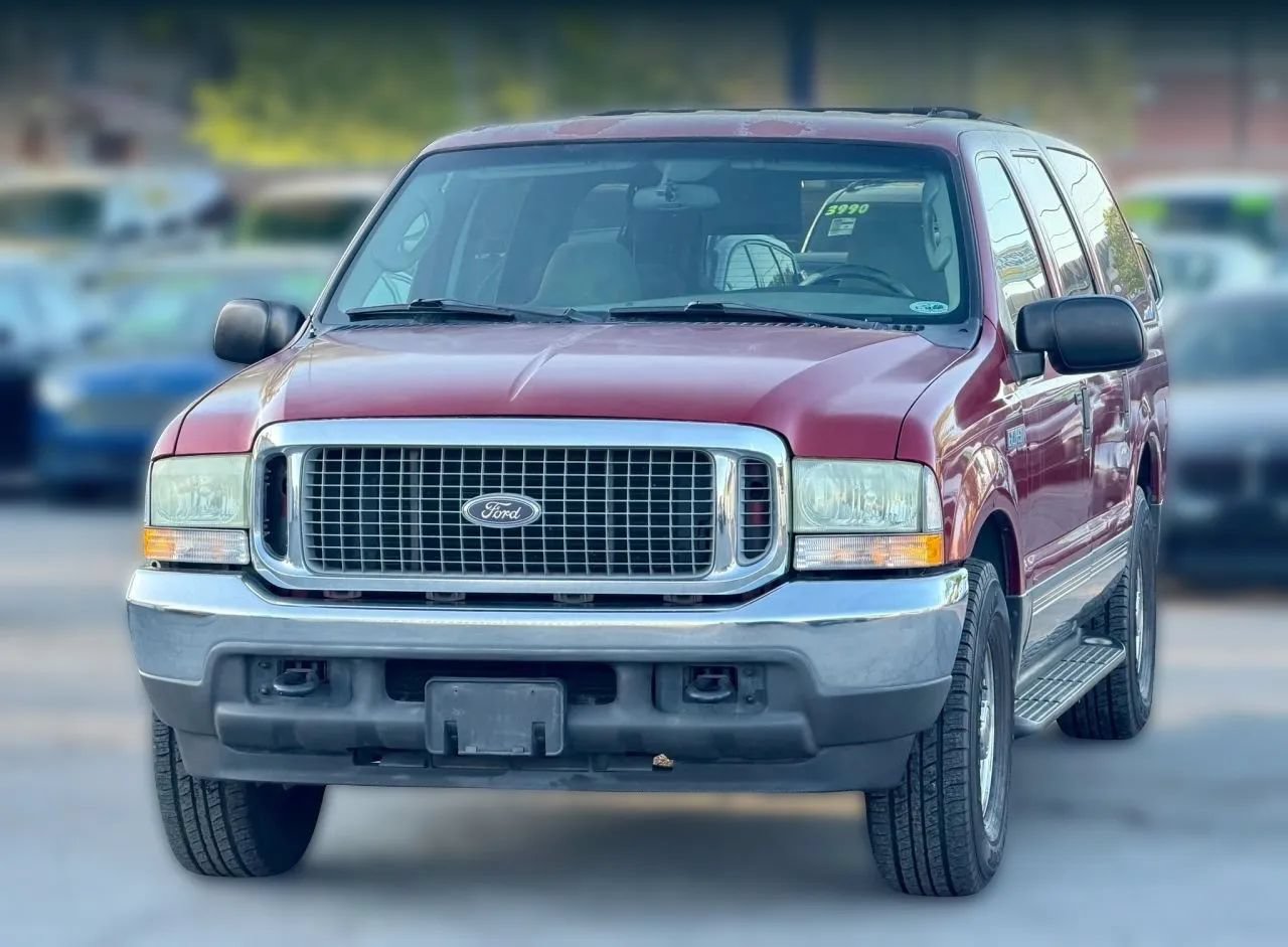 Used 2003 Ford Excursion XLT RWD image 2
