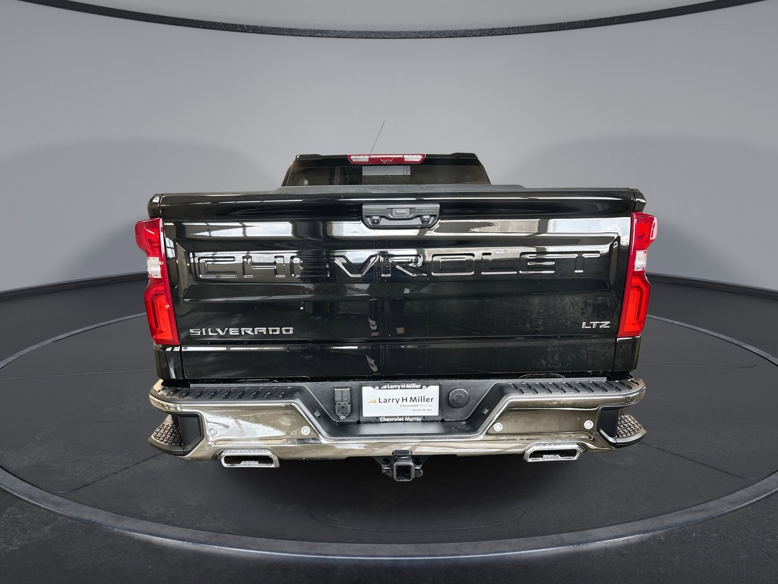 New 2026 Chevrolet Silverado 1500 LTZ w/ Technology Package AWD/4WD image 13
