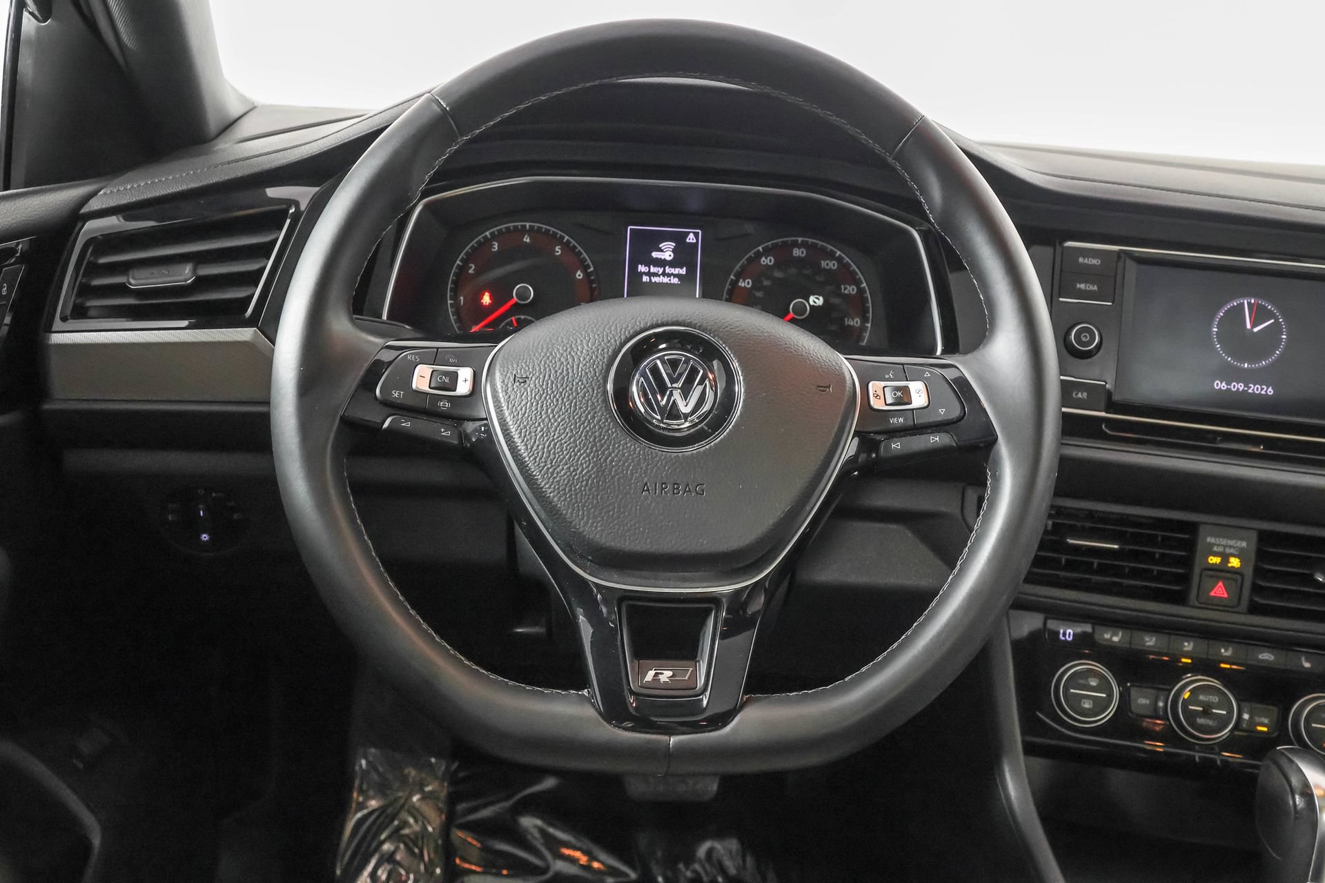 Used 2019 Volkswagen Jetta R-Line w/ R-Line Cold Weather Package FWD image 25