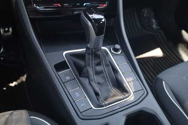 Used 2025 Volkswagen Jetta Sport FWD image 15