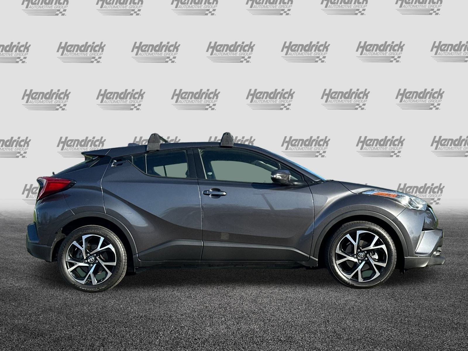 Used 2019 Toyota C-HR XLE image 3