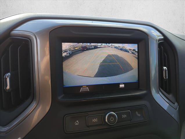 Used 2020 Chevrolet Silverado 1500 Custom w/ Custom Value Package image 11
