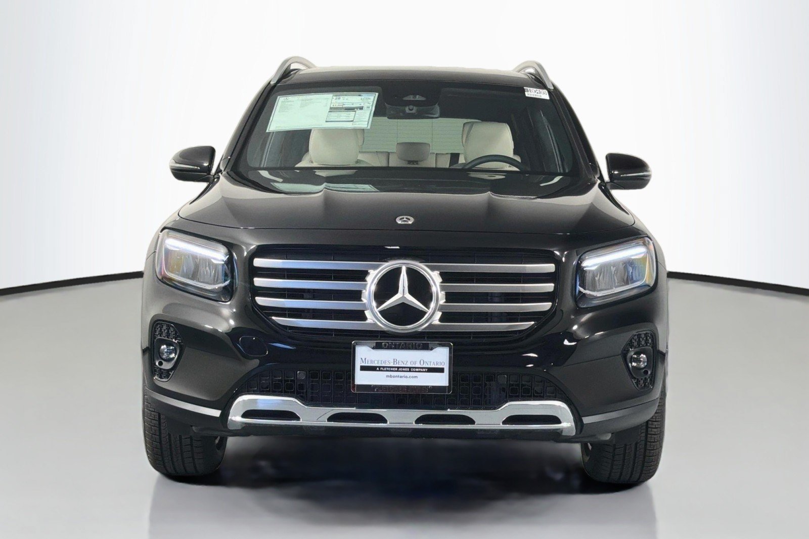 New 2026 Mercedes-Benz GLB 250 image 2