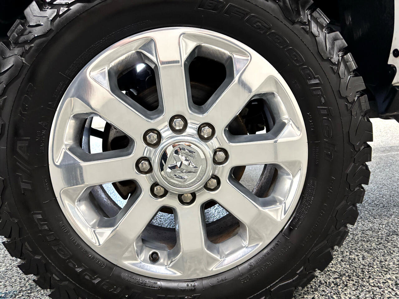 Used 2019 RAM 2500 Laramie image 23