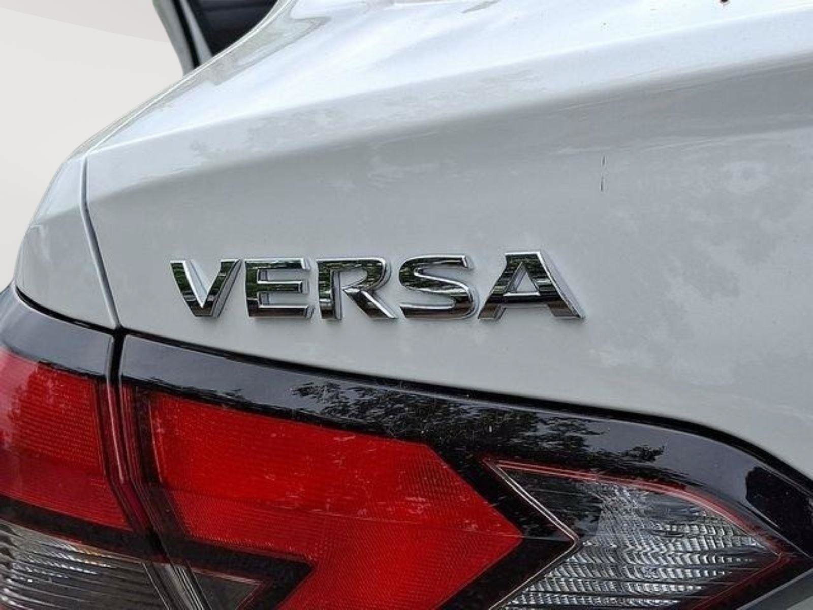 New 2025 Nissan Versa SV w/ Trunk Package FWD image 20