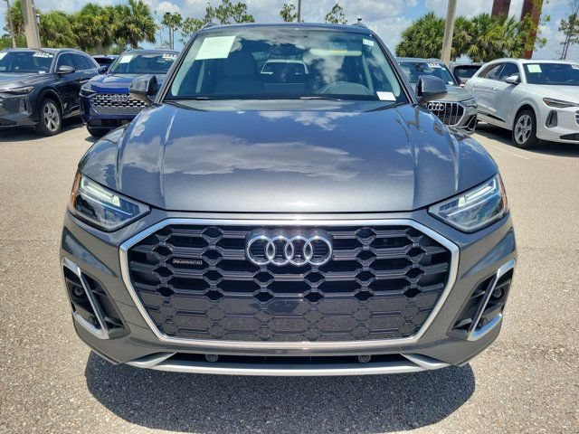 Certified 2023 Audi Q5 2.0T Premium w/ Convenience Package AWD/4WD image 3