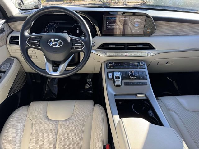 Used 2022 Hyundai Palisade Limited image 16