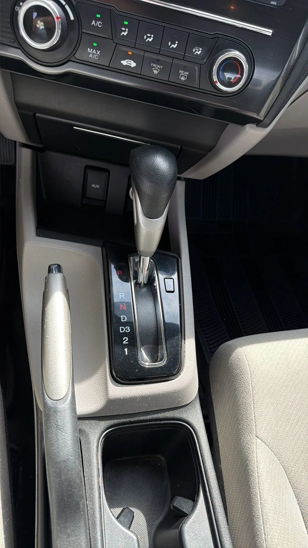 Used 2013 Honda Civic LX image 32