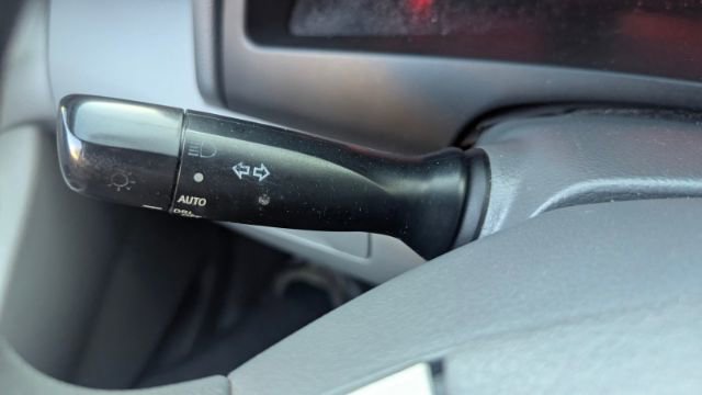 Used 2009 Toyota Camry LE image 27