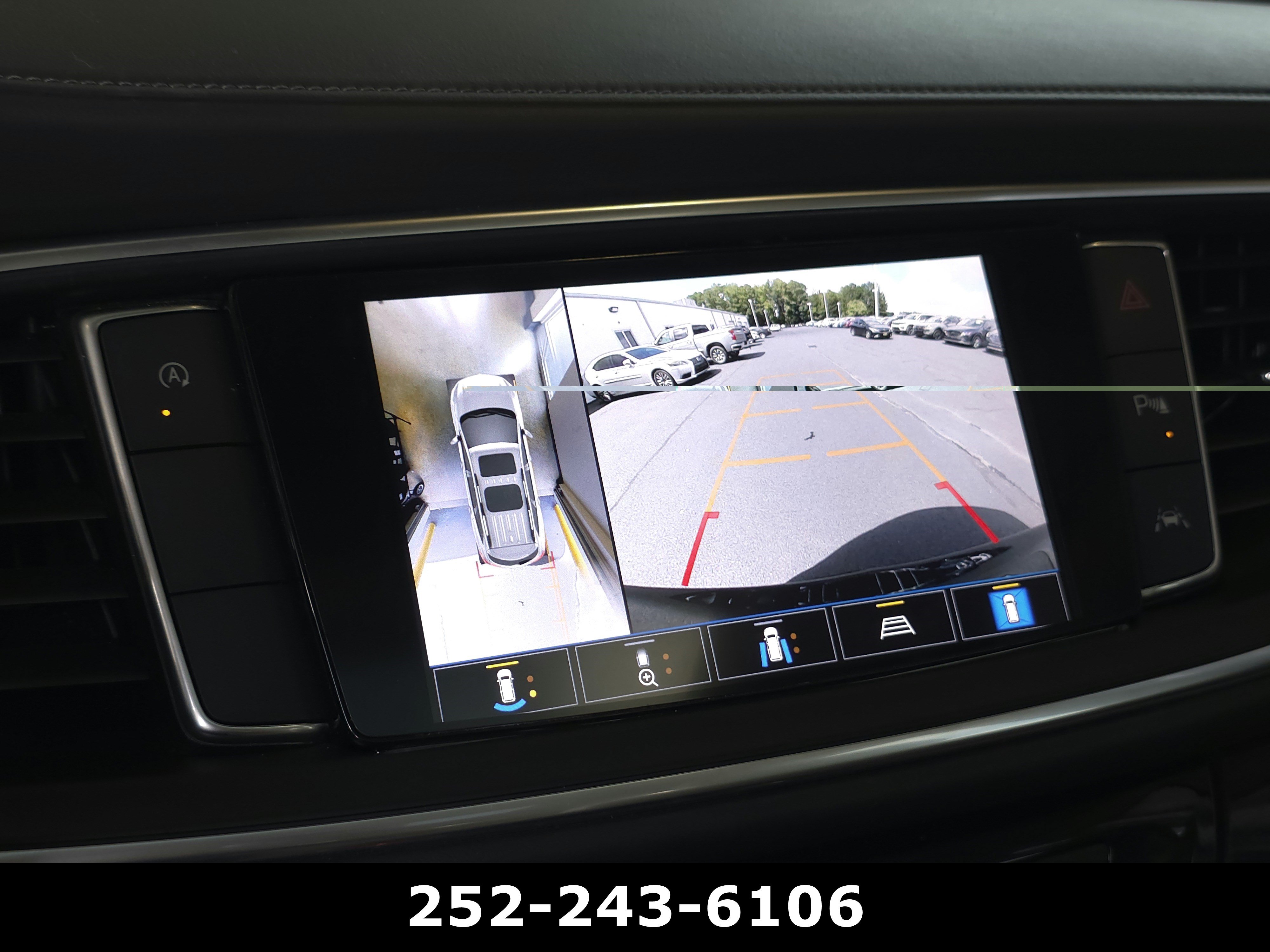 Used 2023 Buick Enclave Premium w/ Experience Buick Package FWD image 24