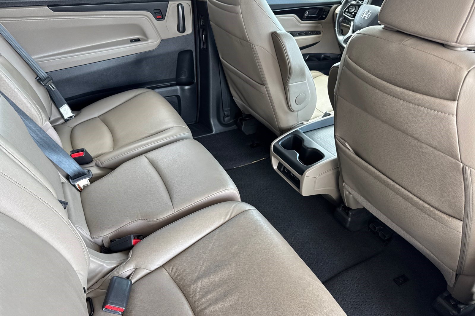 Used 2022 Honda Odyssey Touring image 35