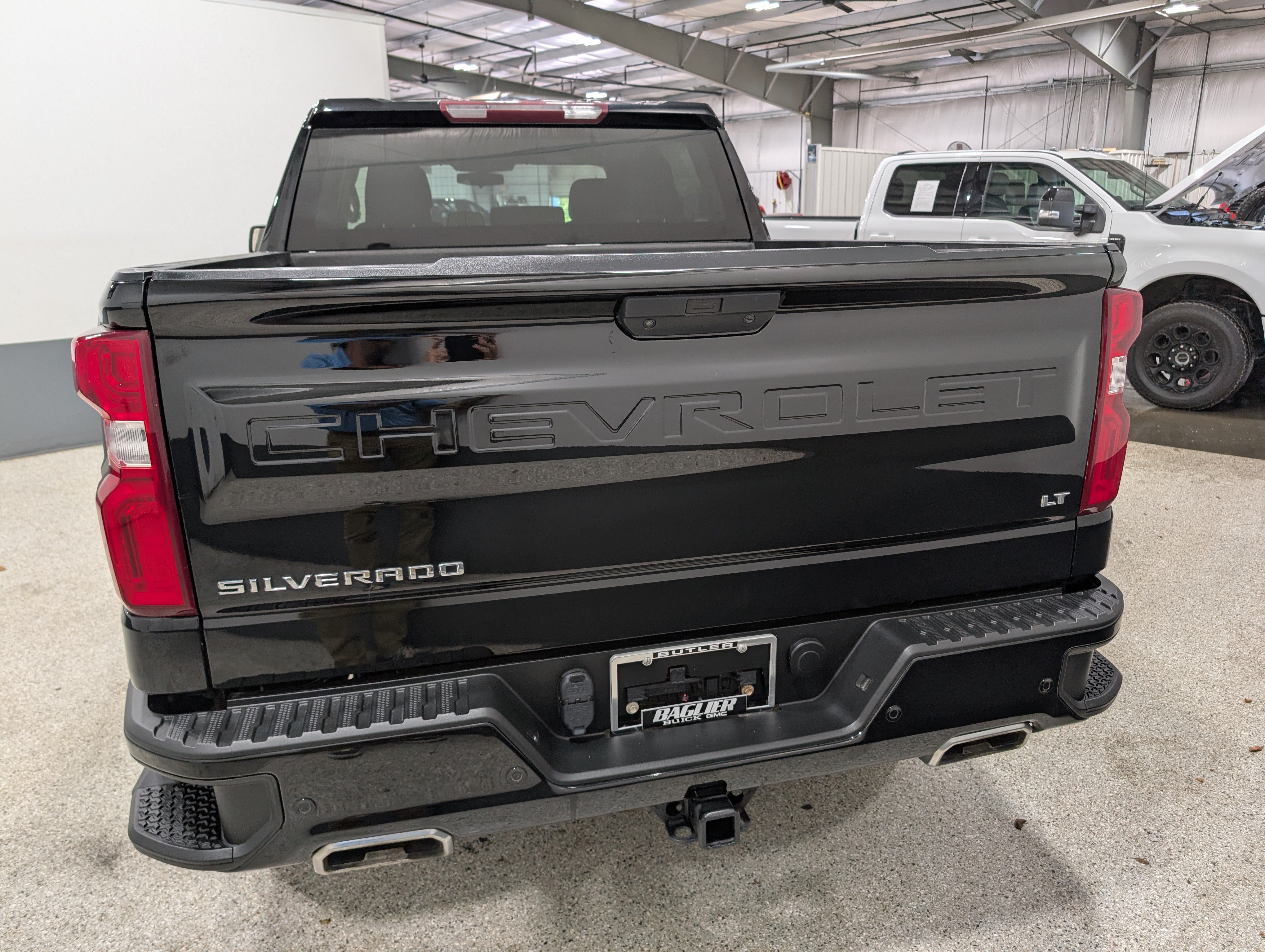 Used 2022 Chevrolet Silverado 1500 LT Trail Boss w/ Safety Package AWD/4WD image 4