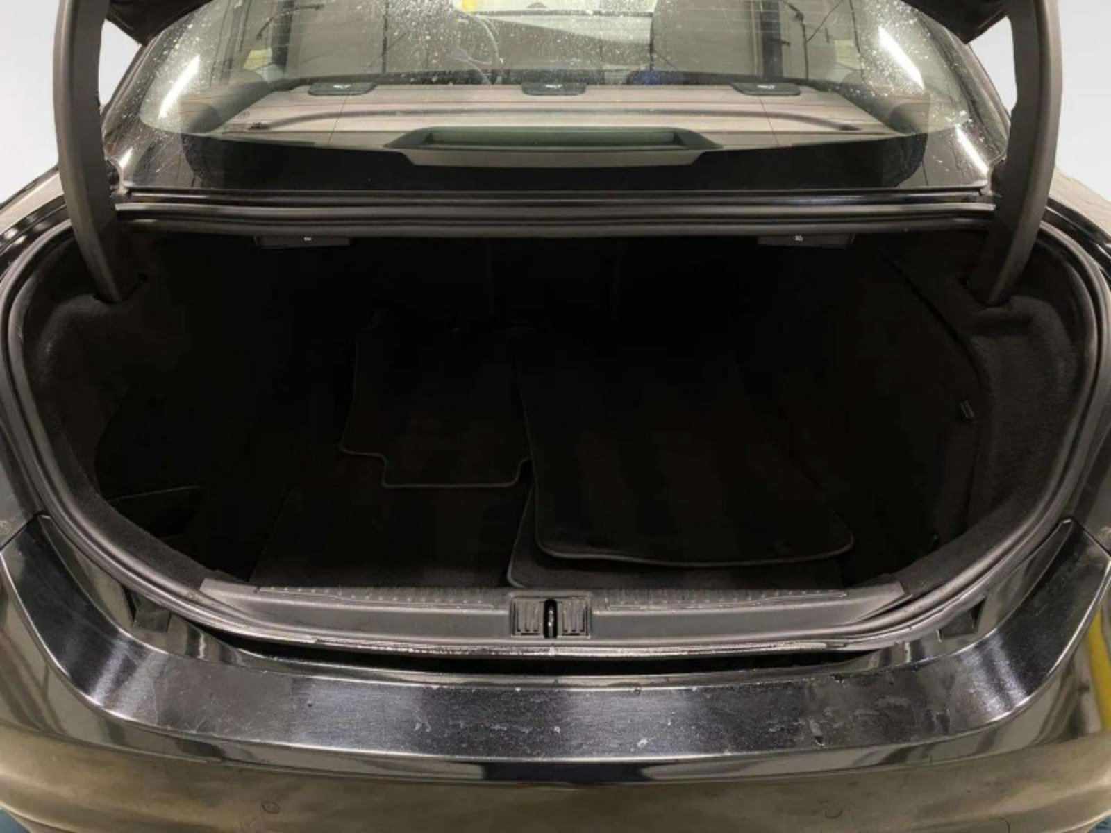 Used 2019 Alfa Romeo Giulia w/ Nero Edizione RWD image 30