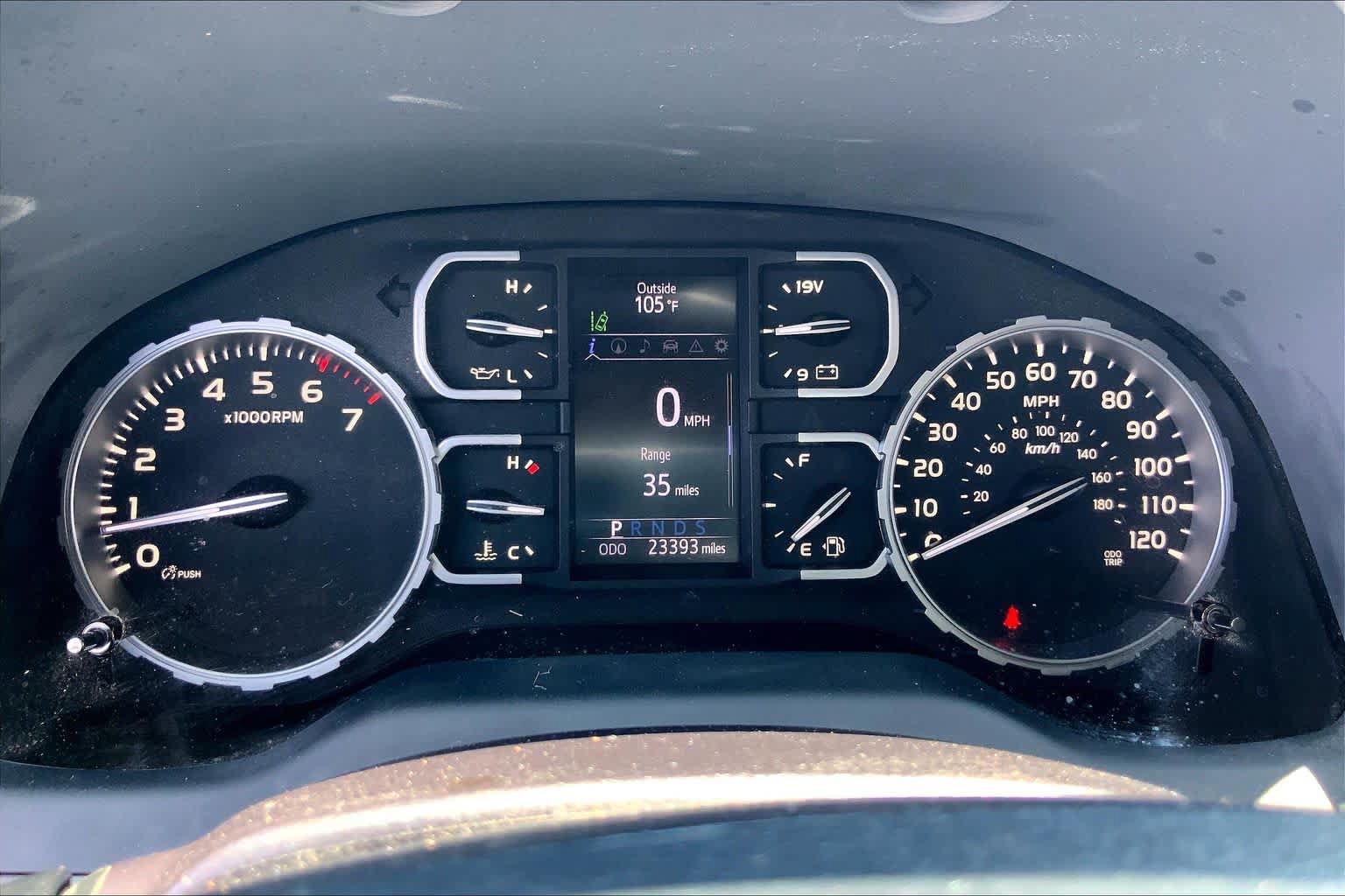 Used 2019 Toyota Tundra SR5 w/ SR5 Upgrade Package AWD/4WD image 25