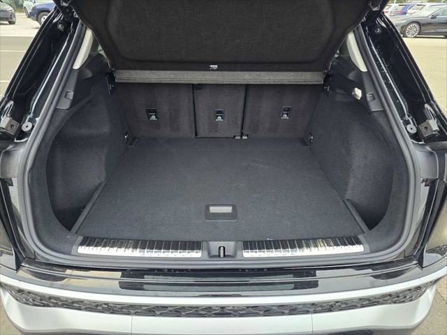 New 2026 Audi Q3 quattro 2.0T image 16