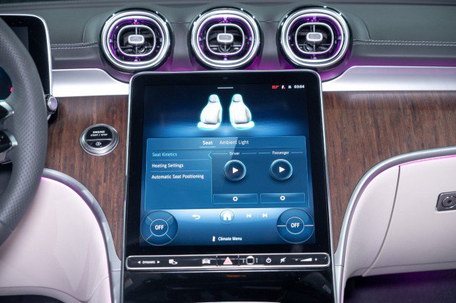 New 2026 Mercedes-Benz CLE 450 4MATIC Coupe image 16