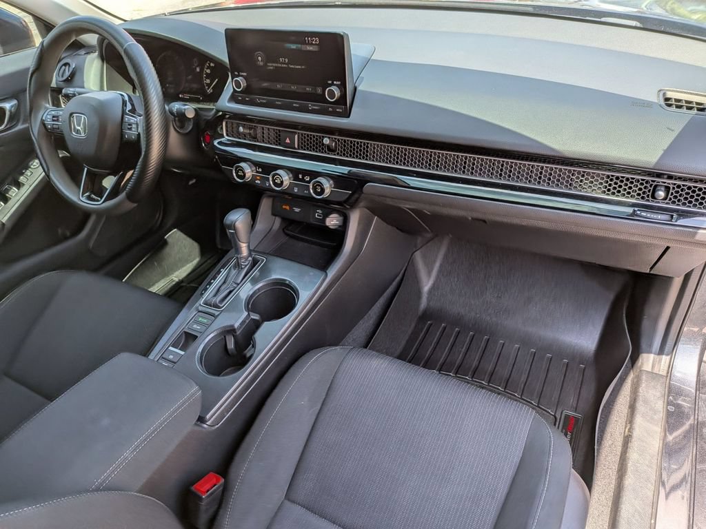 Used 2022 Honda Civic LX image 31