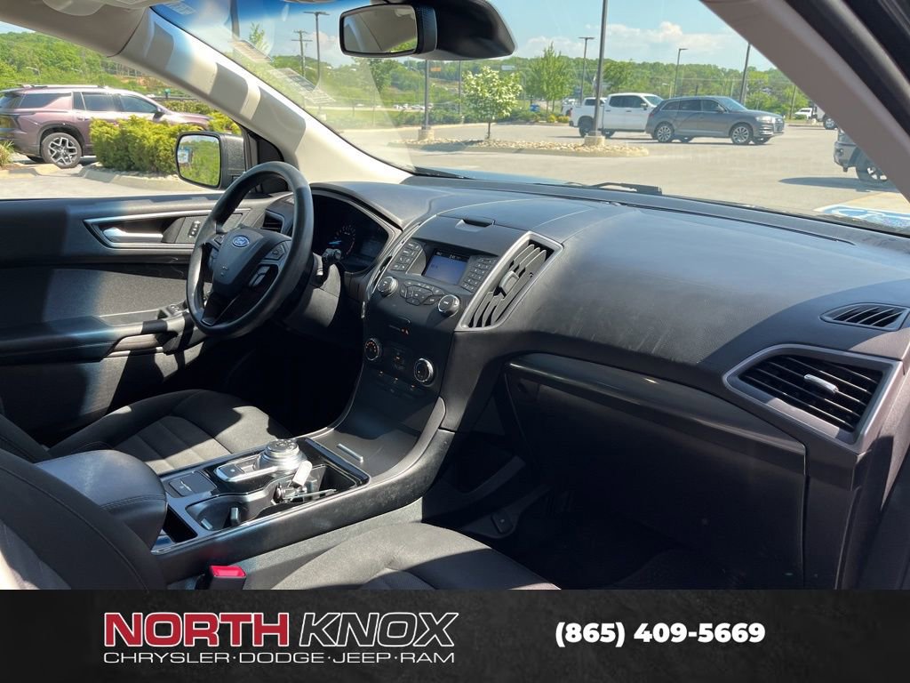 Used 2019 Ford Edge SE FWD image 27
