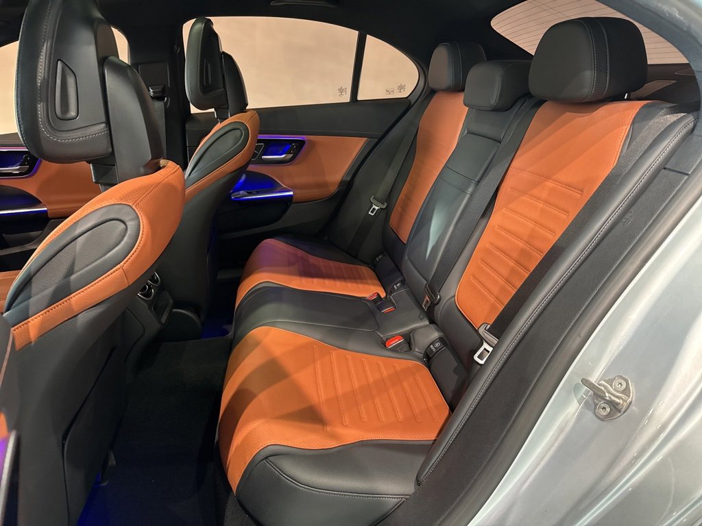 Used 2022 Mercedes-Benz C 300 4MATIC Sedan image 35