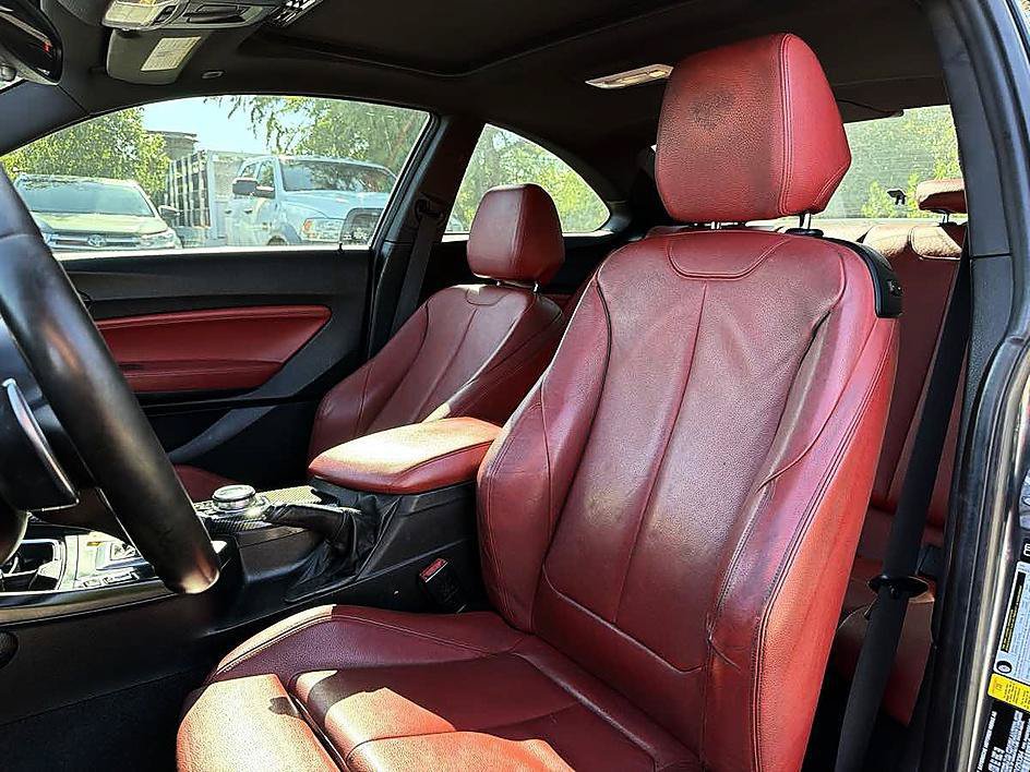 Used 2014 BMW M235i Coupe w/ Premium Package RWD image 13