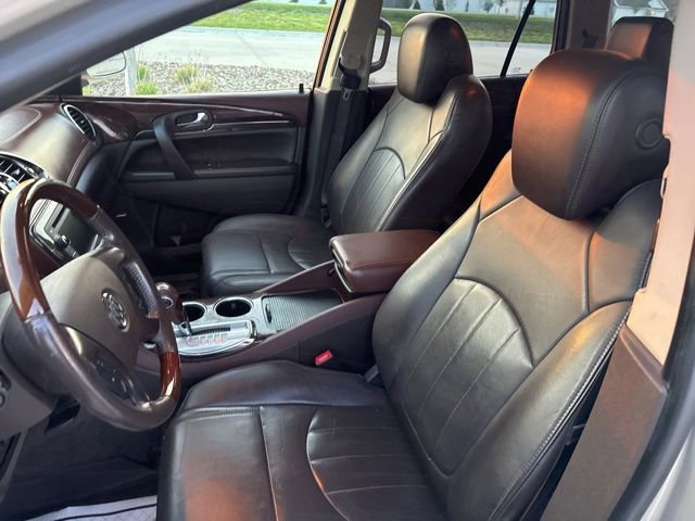Used 2014 Buick Enclave Leather w/ Trailering Provision Package image 28