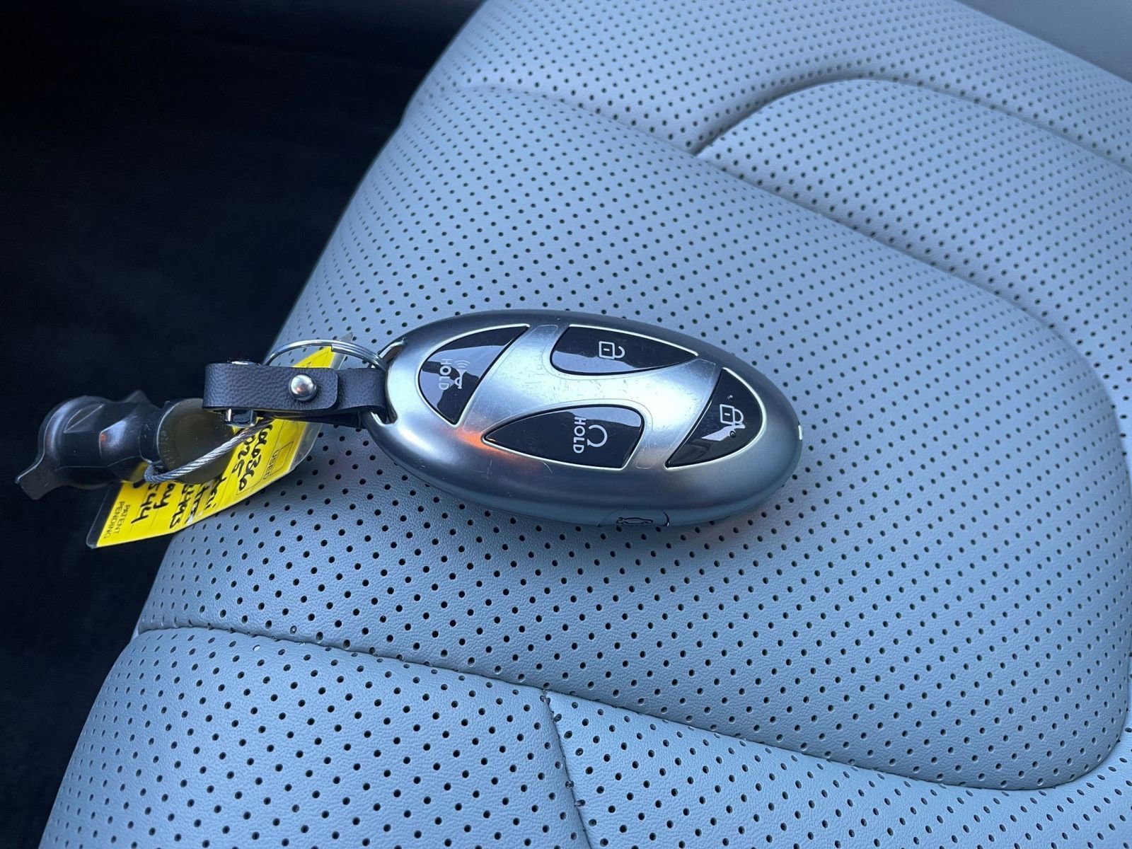 Used 2025 Hyundai Elantra Limited image 23