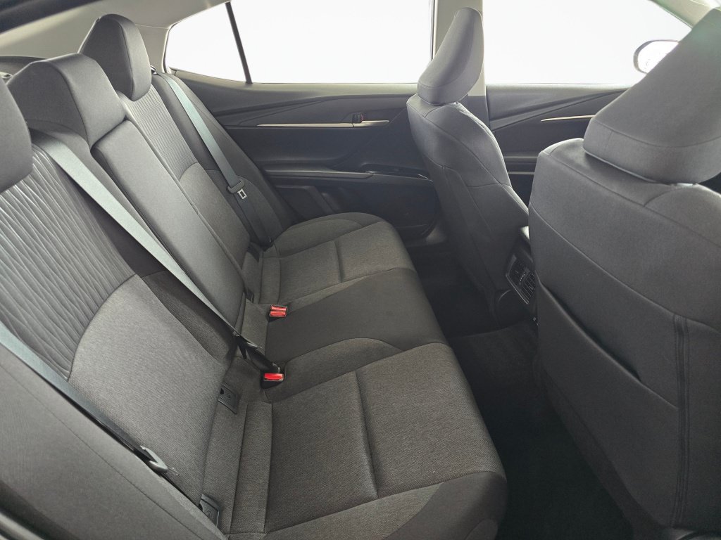 Used 2025 Toyota Camry LE FWD image 41