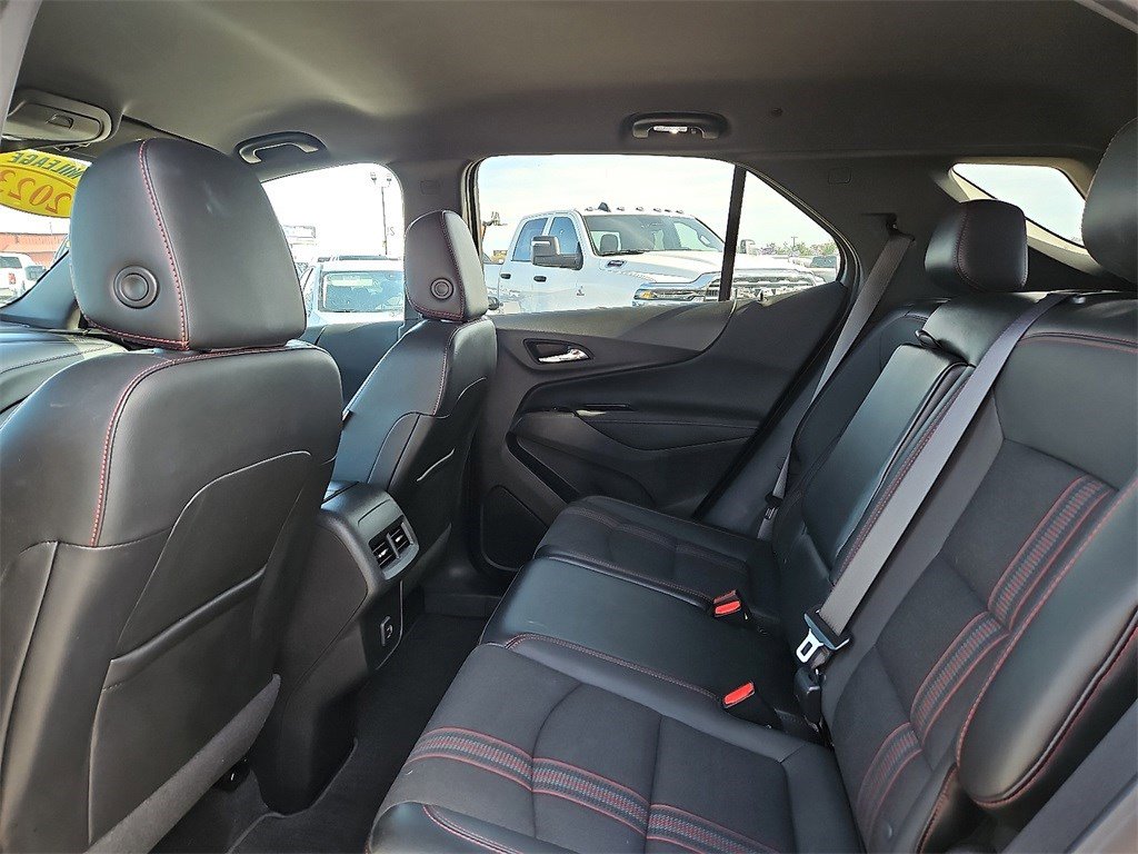 Used 2023 Chevrolet Equinox RS image 19