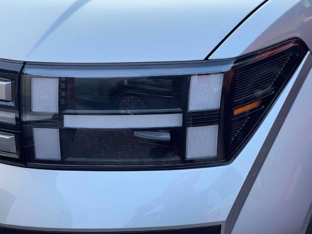 New 2026 Hyundai Santa Fe SE AWD/4WD image 7