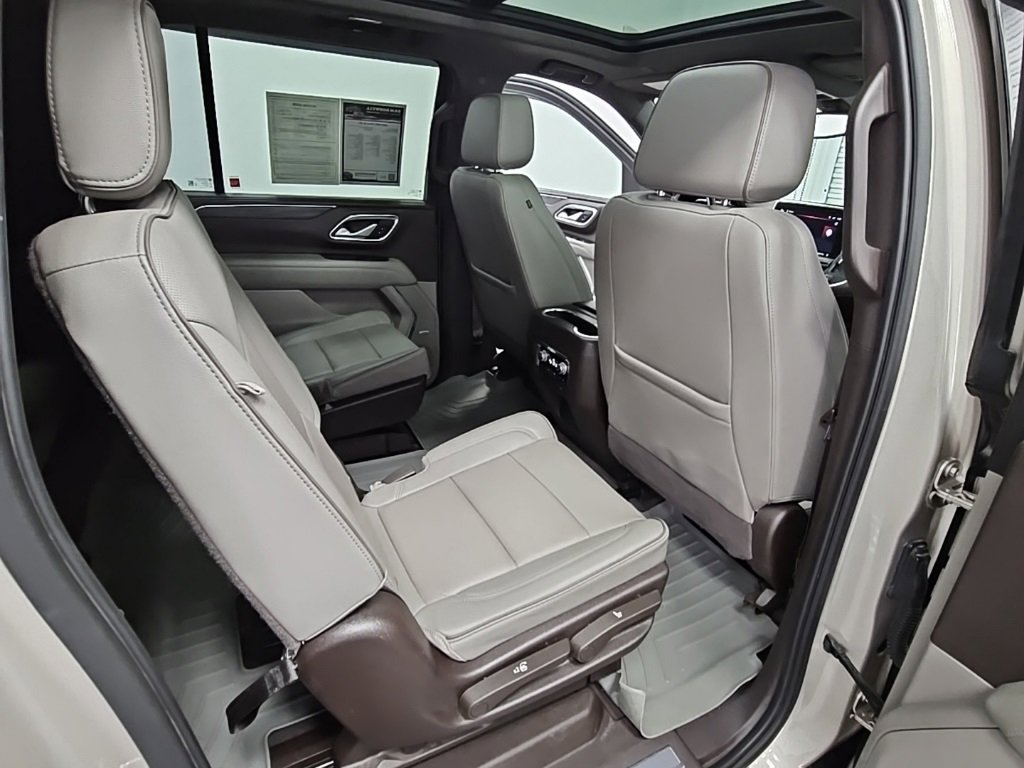 Certified 2022 GMC Yukon XL SLT w/ SLT Luxury Package image 39