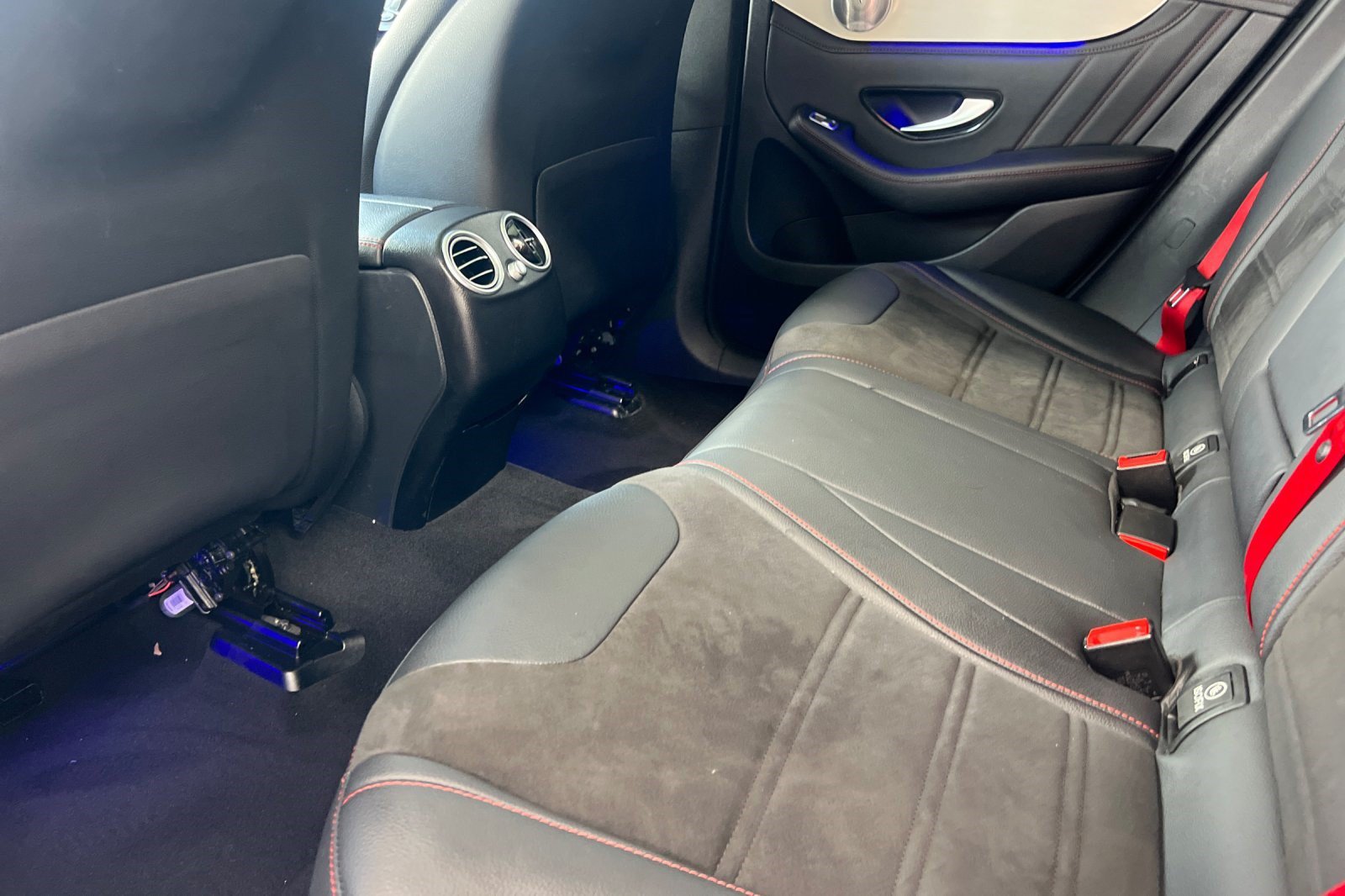 Used 2020 Mercedes-Benz GLC 43 AMG 4MATIC image 22