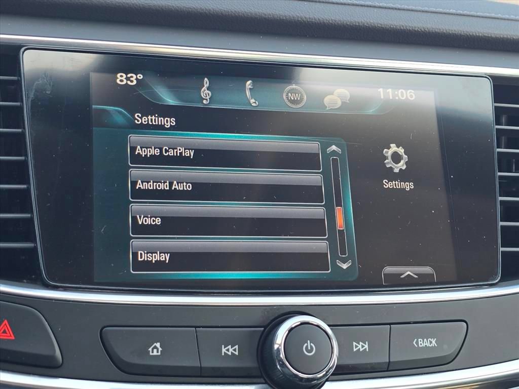 Used 2017 Buick LaCrosse Premium w/ Driver Confidence Package #2 FWD image 20