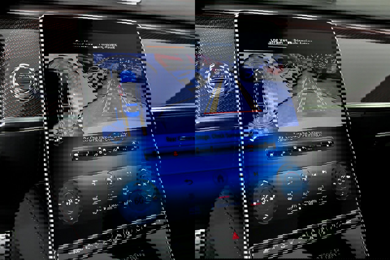 Used 2024 Mercedes-Benz S 63 AMG S image 37