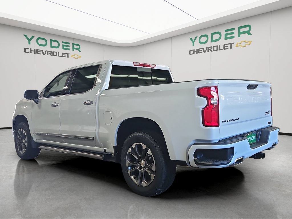 New 2026 Chevrolet Silverado 1500 High Country AWD/4WD image 9