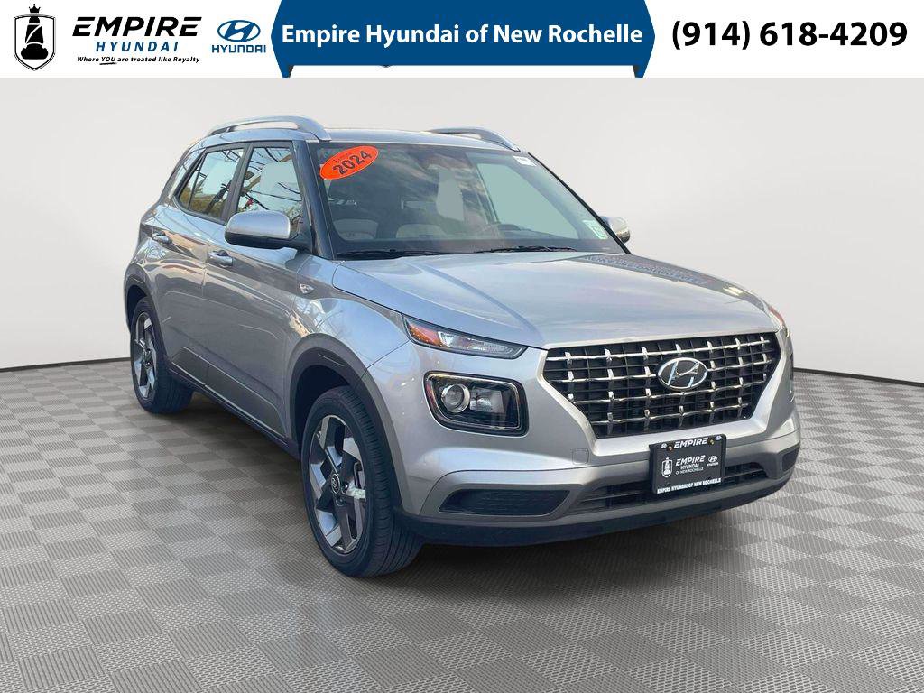 Certified 2024 Hyundai Venue SEL FWD image 1
