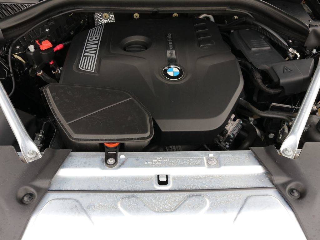 Used 2019 BMW X4 xDrive30i w/ Driving Assistance Package AWD/4WD image 17