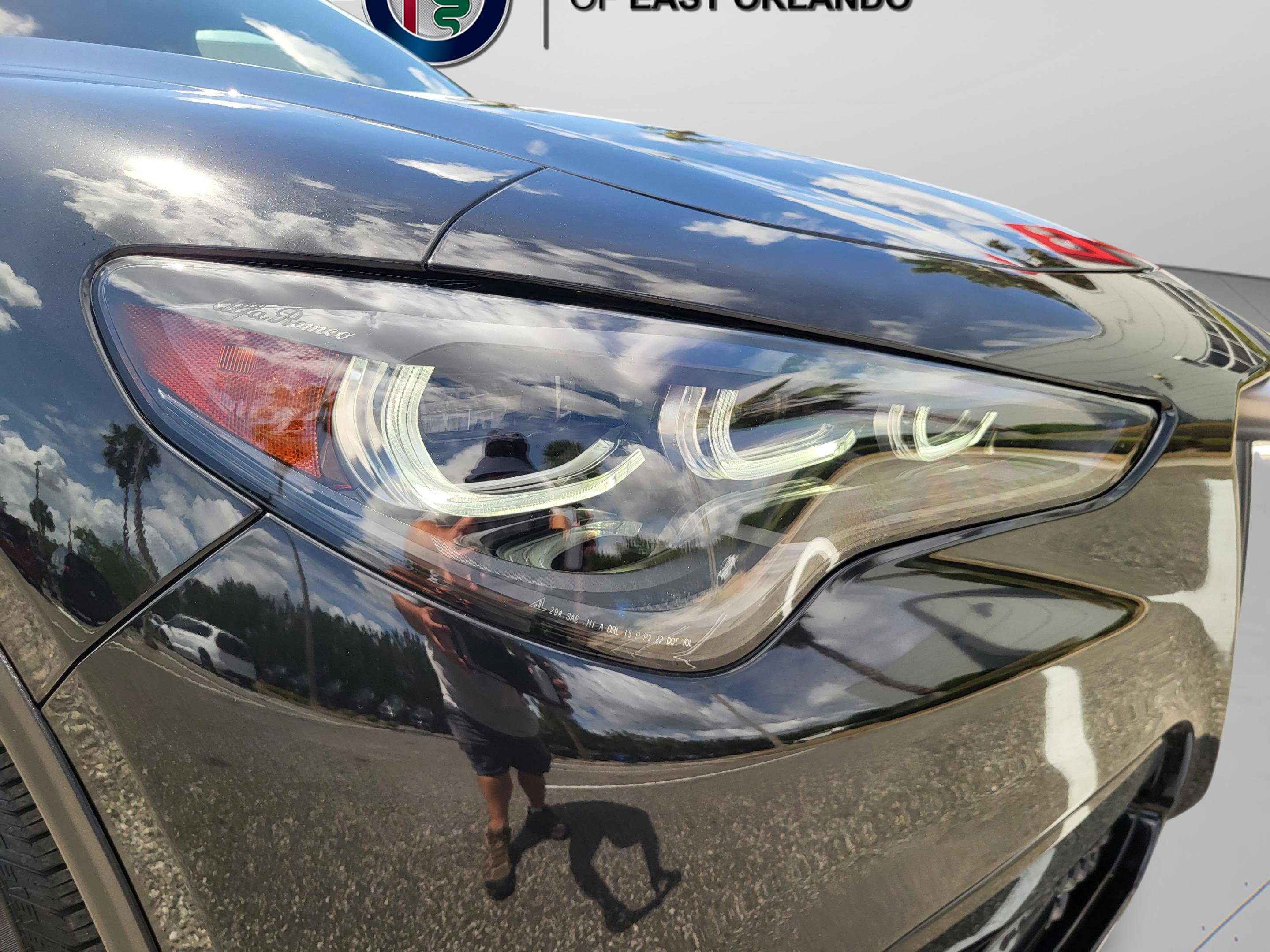 Used 2024 Alfa Romeo Stelvio Sprint image 13