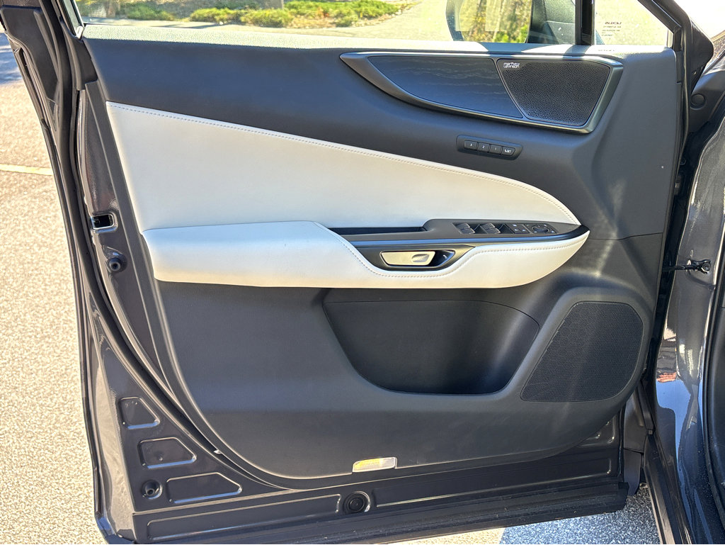 Used 2025 Lexus NX 300h AWD w/ Accessory Package (K3) image 27