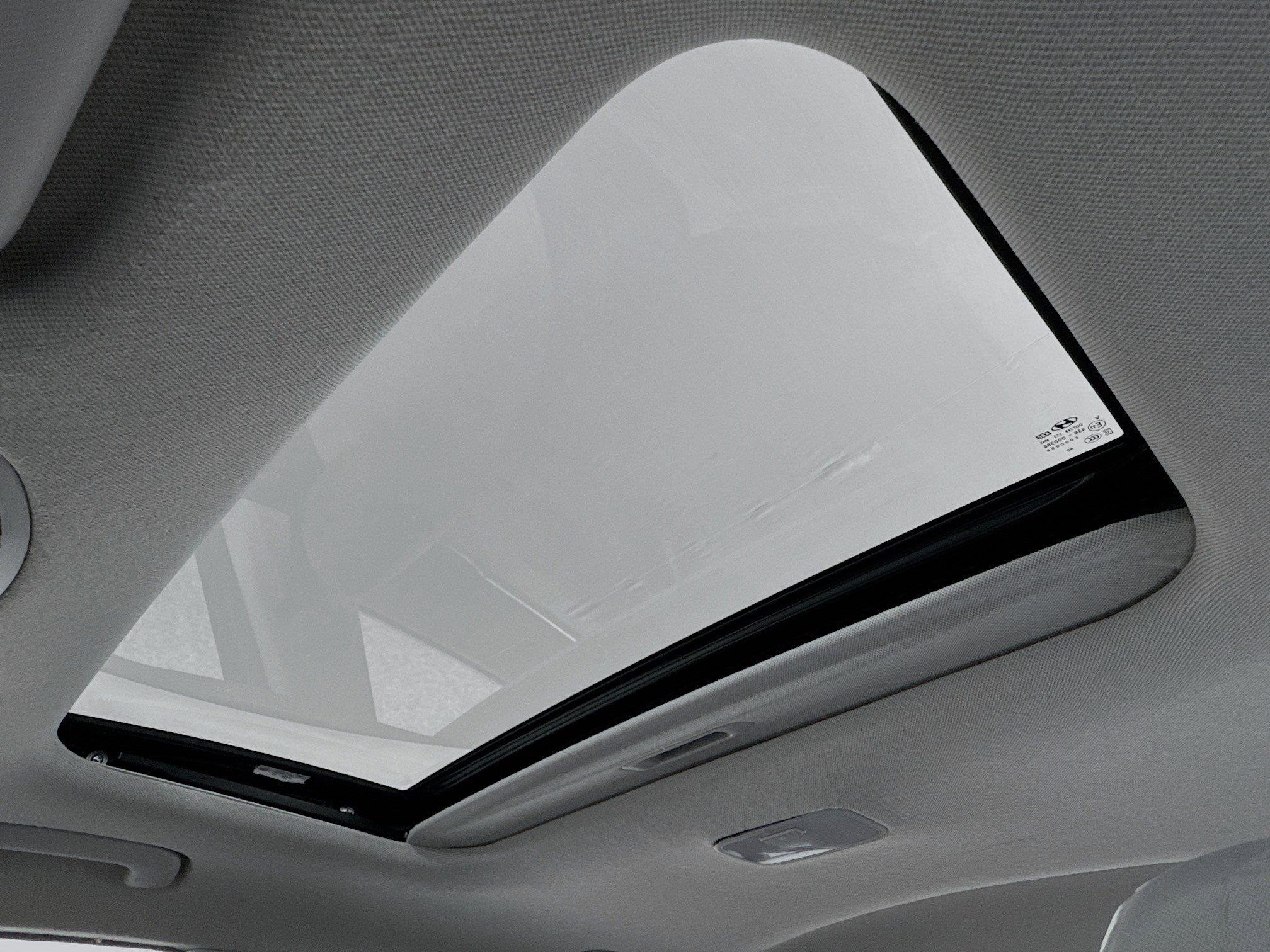 Used 2018 Hyundai Elantra Value Edition w/ Cargo Package image 21