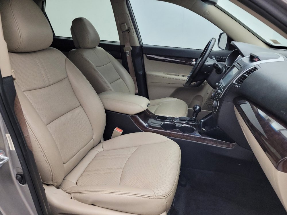 Used 2015 Kia Sorento EX w/ EX V6 Touring Package image 21