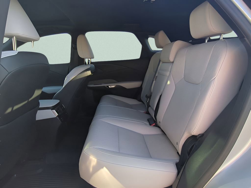 Used 2024 Lexus RX 350 Premium Plus w/ Convenience Package image 22
