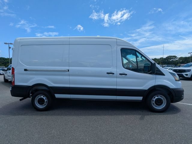 New 2026 Ford Transit 250 148 Medium Roof w/ Load Area Protection Package RWD image 2