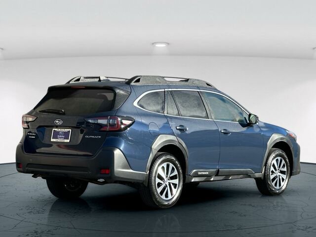 Certified 2024 Subaru Outback Premium image 6