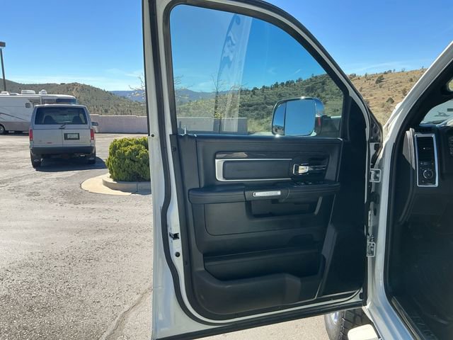 Used 2018 RAM 3500 Laramie Longhorn image 18