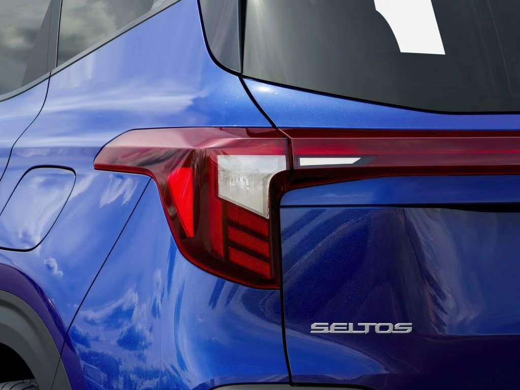 New 2026 Kia Seltos S AWD/4WD image 11
