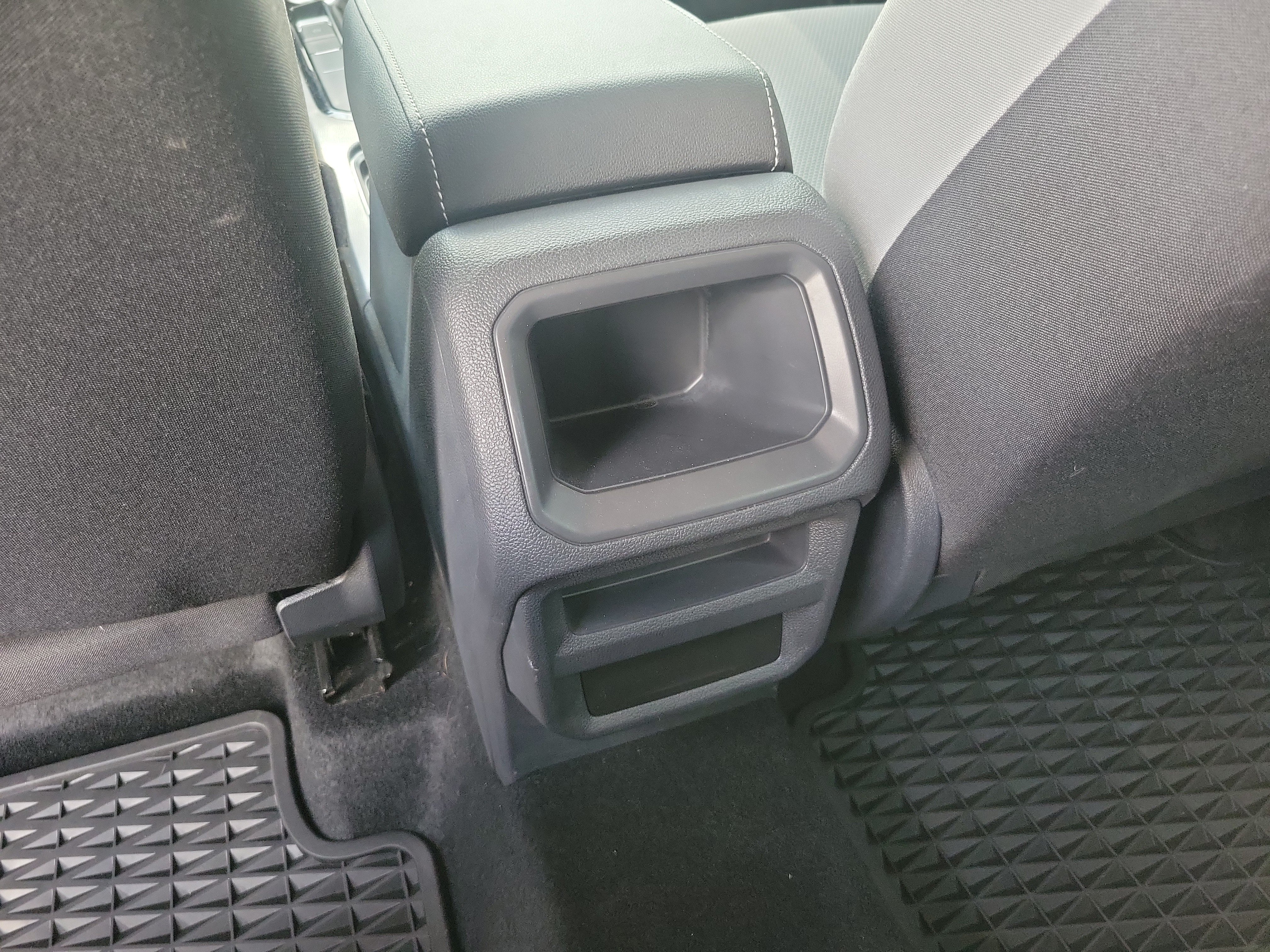 Certified 2024 Volkswagen Taos S FWD image 14